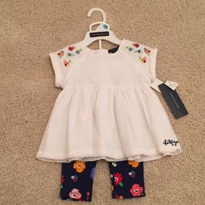 Tommy Hilfiger 2 piece matching set